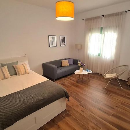 Yannis Guest House Aegina Esterno foto